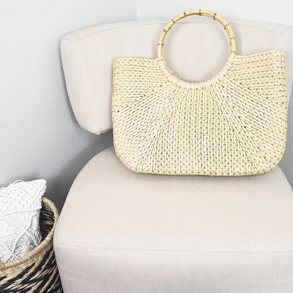 Vintage Handbags - Woven bamboo bohemian bag